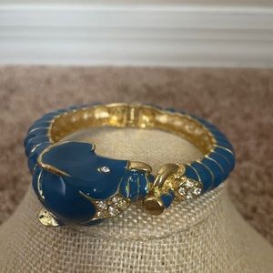 NWOT Turquoise and Gold Tone Hinged Enamel Elephant Bracelet
